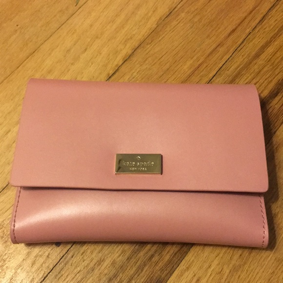 kate spade Handbags - NWT leather Kate spade wallet